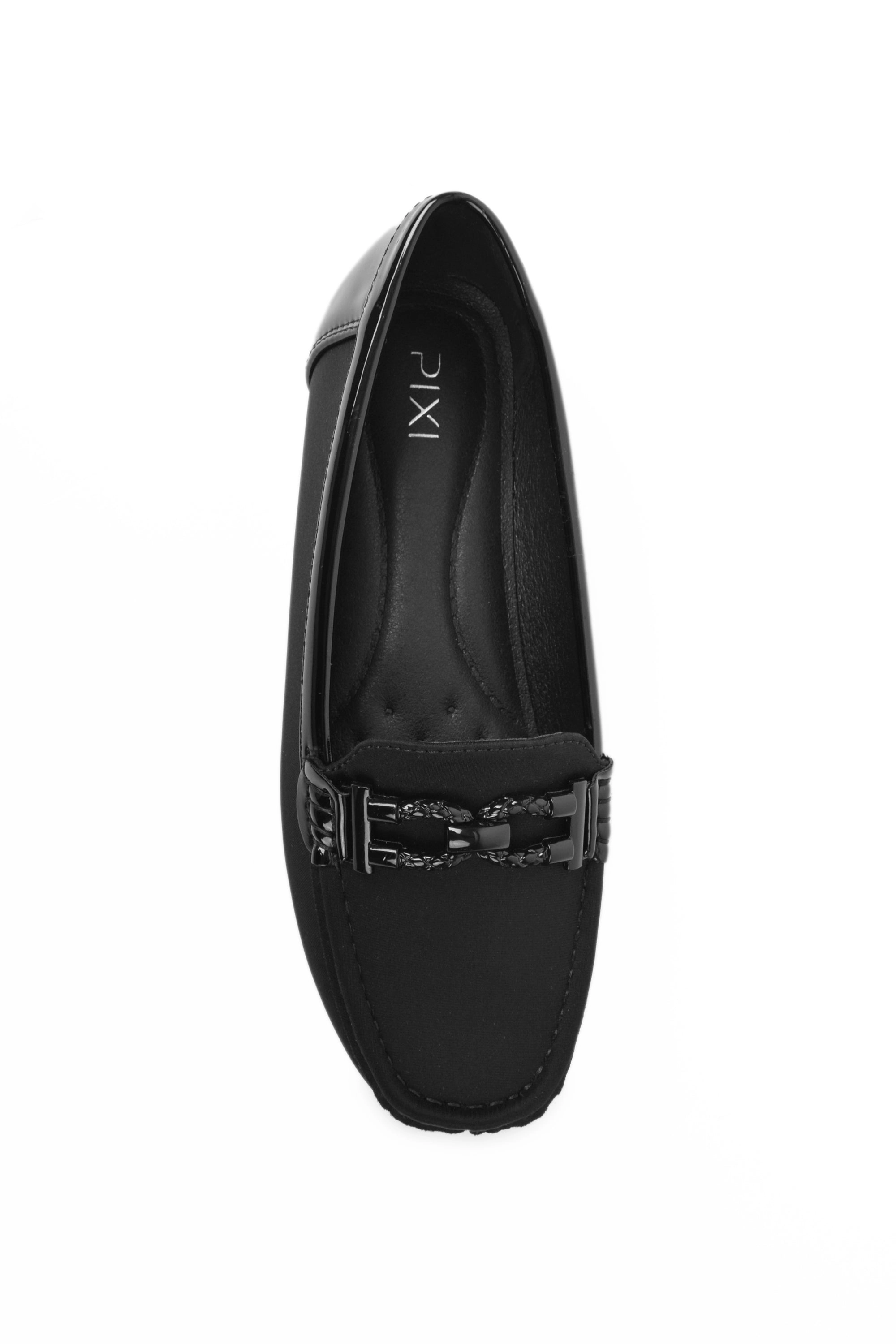 01-48081 Flat Moccasin