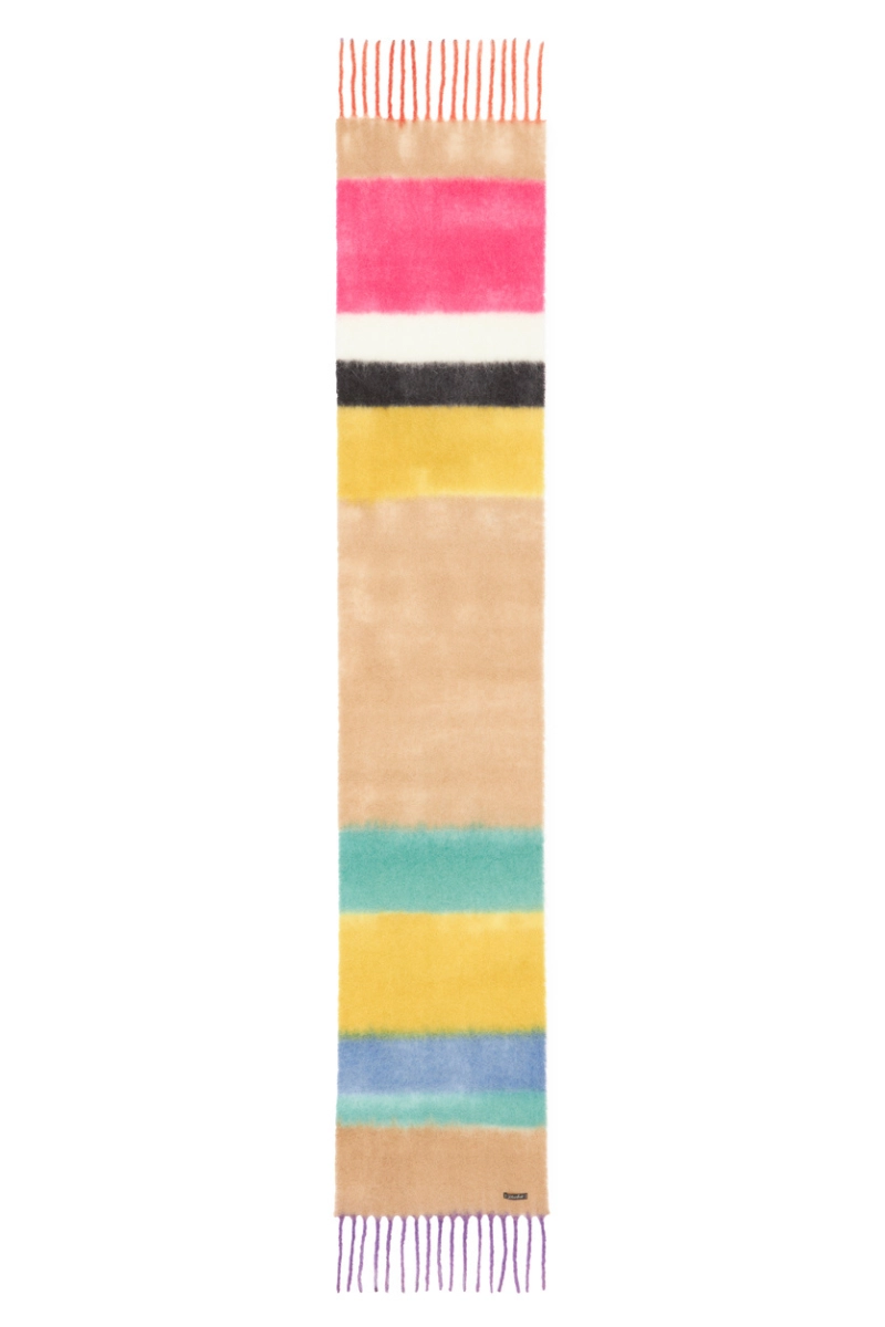 Betty Scarf