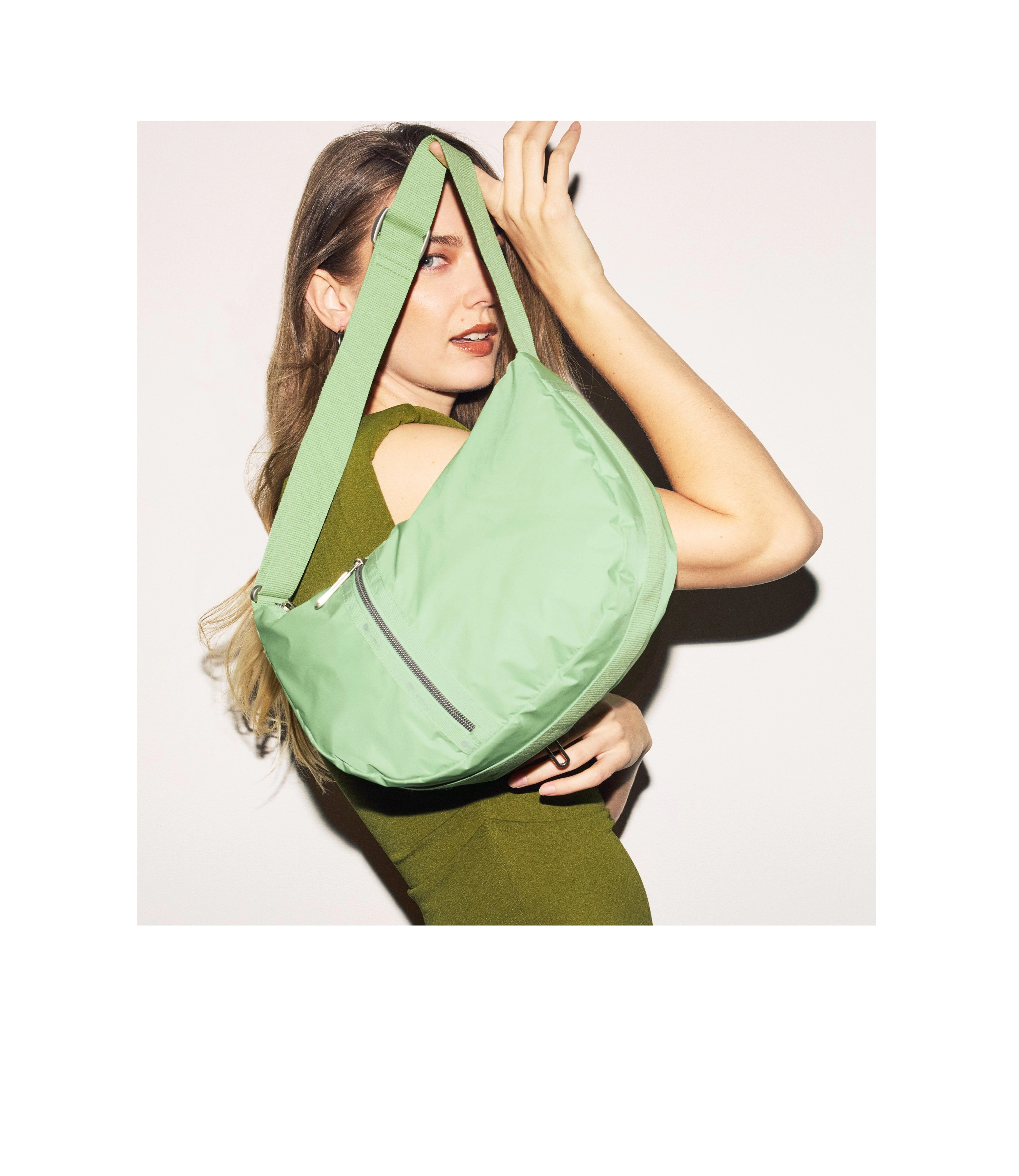 Essential Small Sling