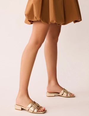 Loyal Sandal