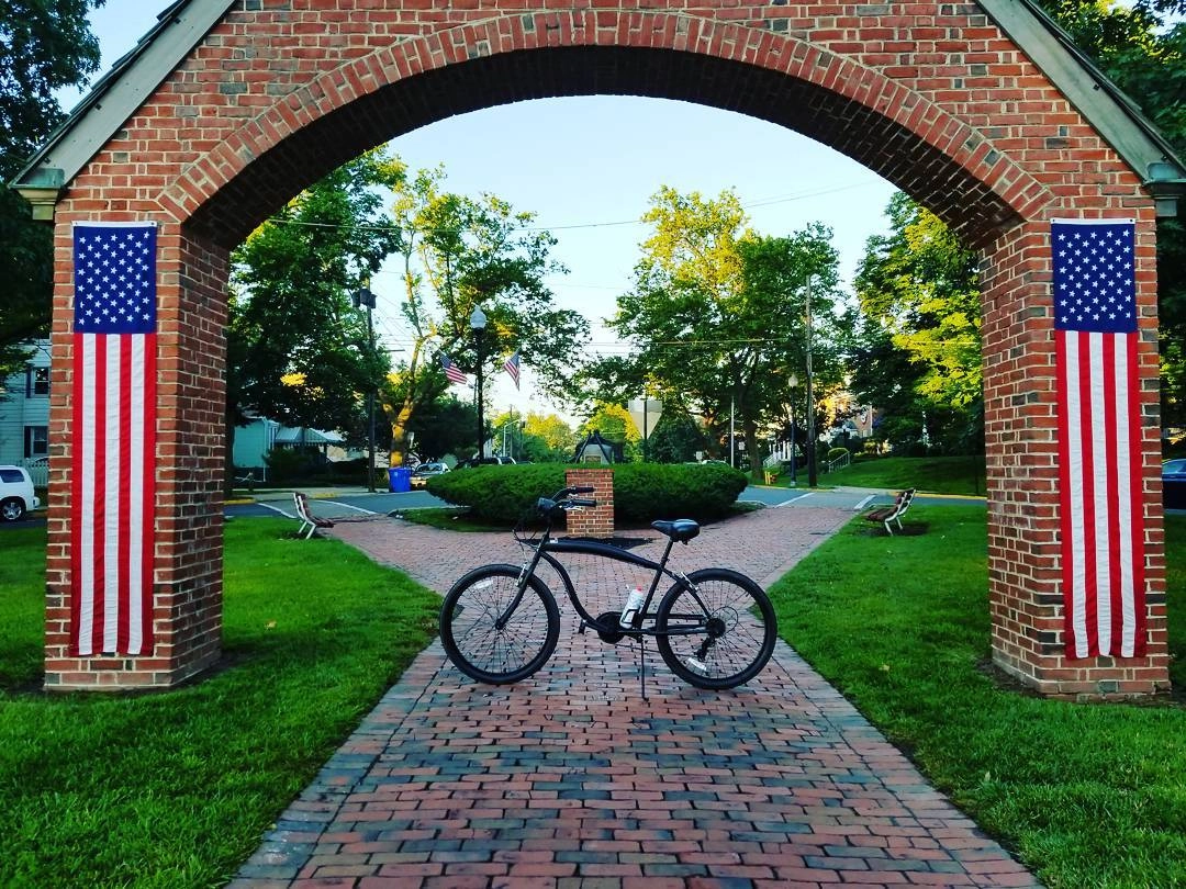 sixthreezero In The Barrel Single Speed Men's Beach Cruiser Bike