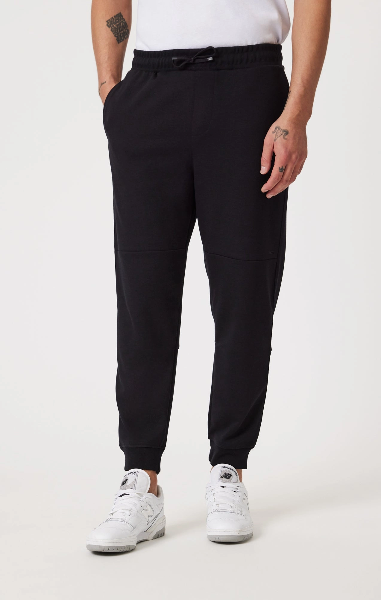 SWEATPANTS IN BLACK