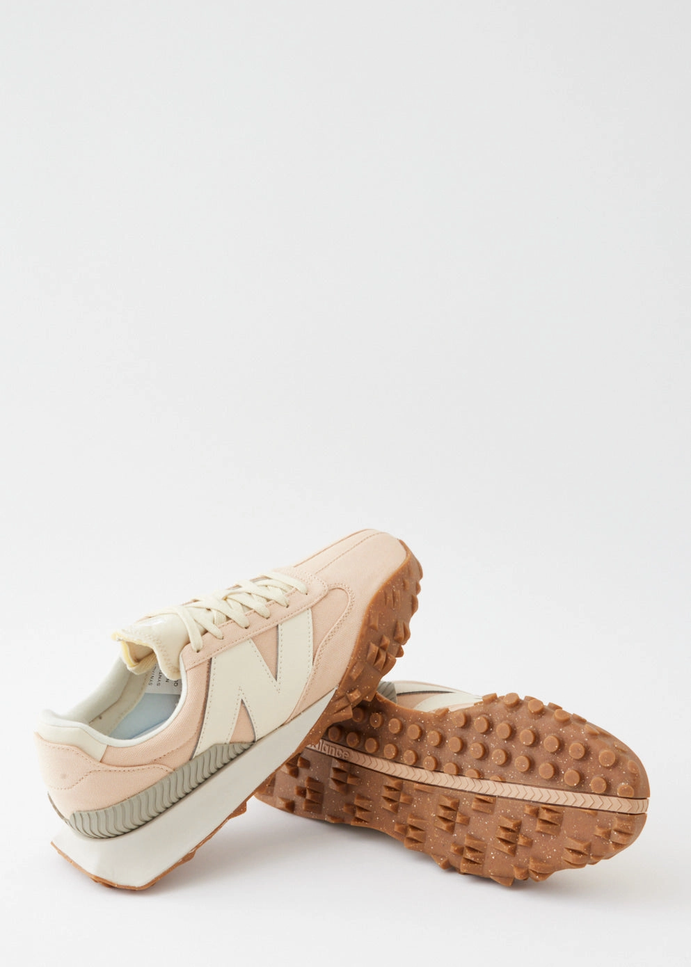 XC72 Sneakers