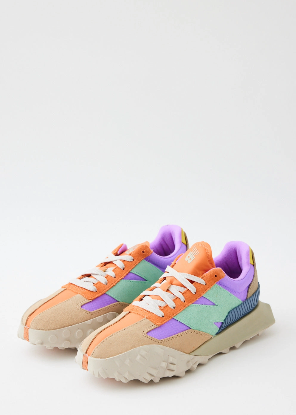 XC72CB 'Cosmic Trail' Sneakers